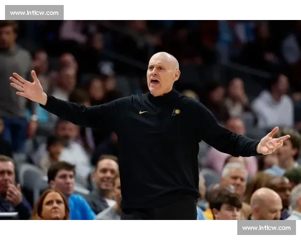 历史性突破!尼克斯瞄准南卡三冠教头,NBA 或迎首位女主帅 历史性突破!尼克斯瞄准南卡三冠教头,NBA 或迎首位女主帅