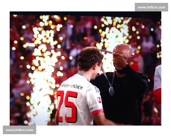 德天空预测拜仁首发:穆勒领衔,新星阿兹努或迎世俱杯首秀